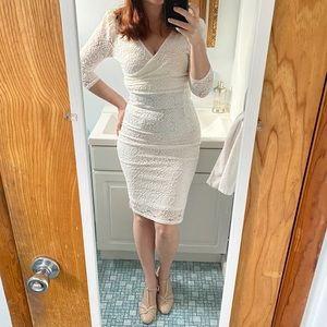 Vintage Chic for TopVintage lace pencil dress in ivory